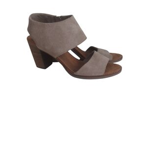 Toms Majorca Taupe Suede Block Heels